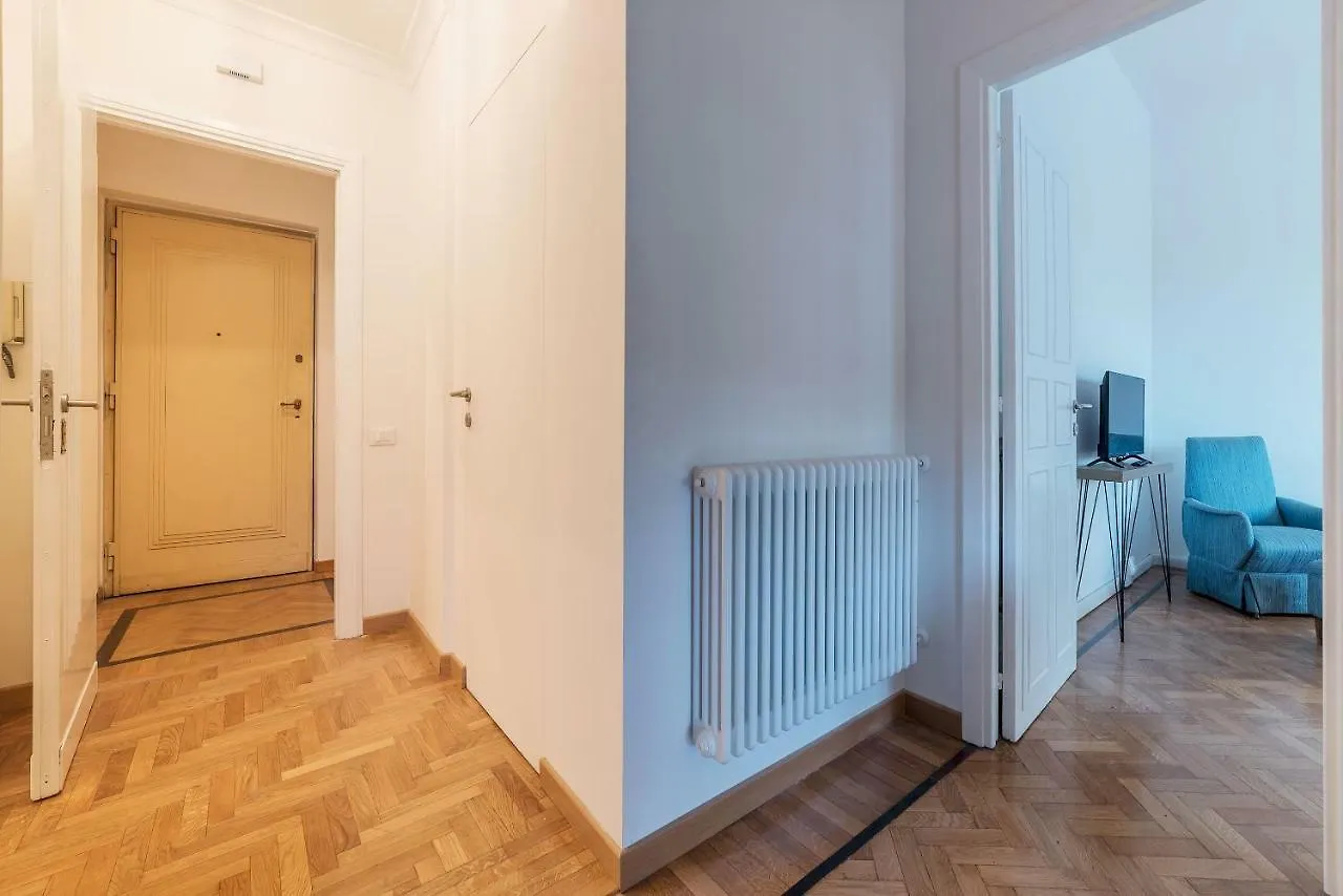 Tiber Stylish Apartment Rom