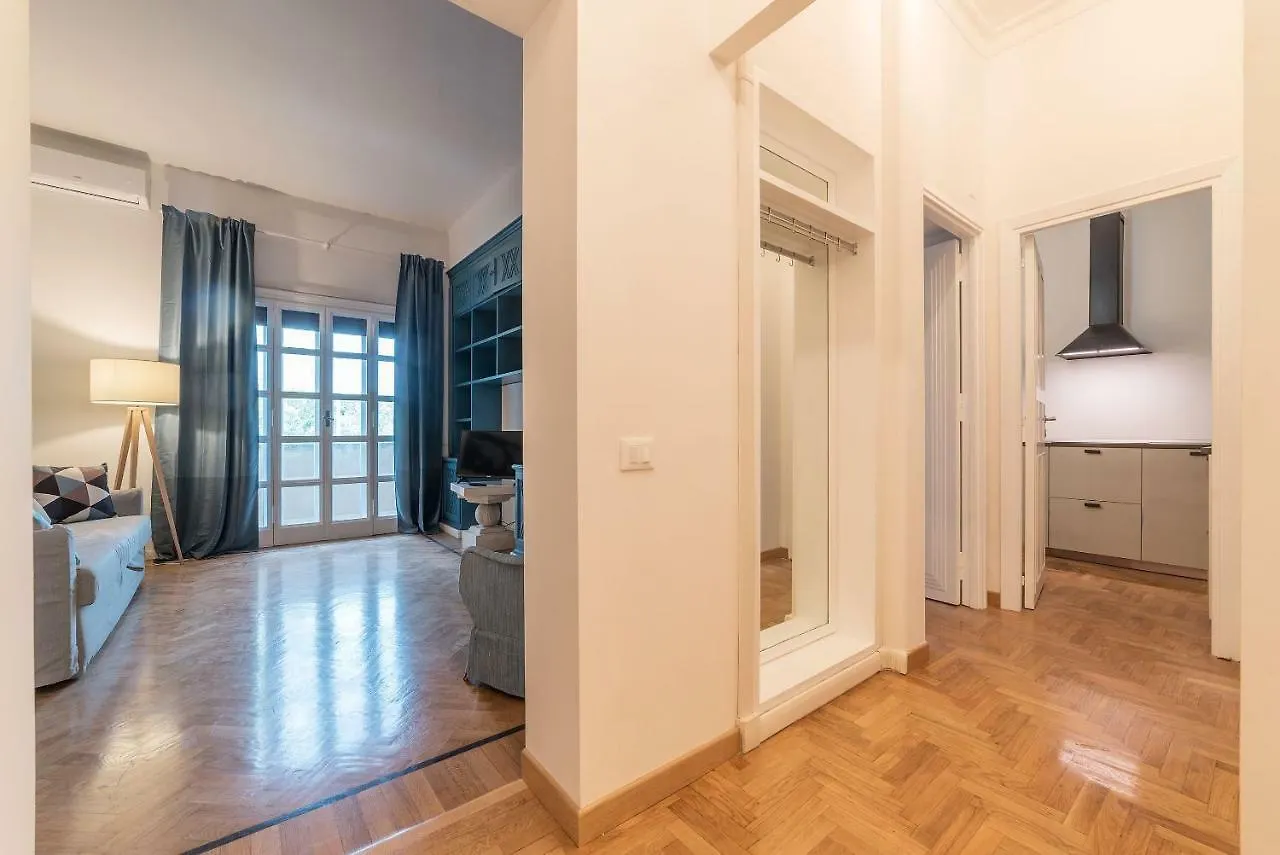 Tiber Stylish Apartment Rome